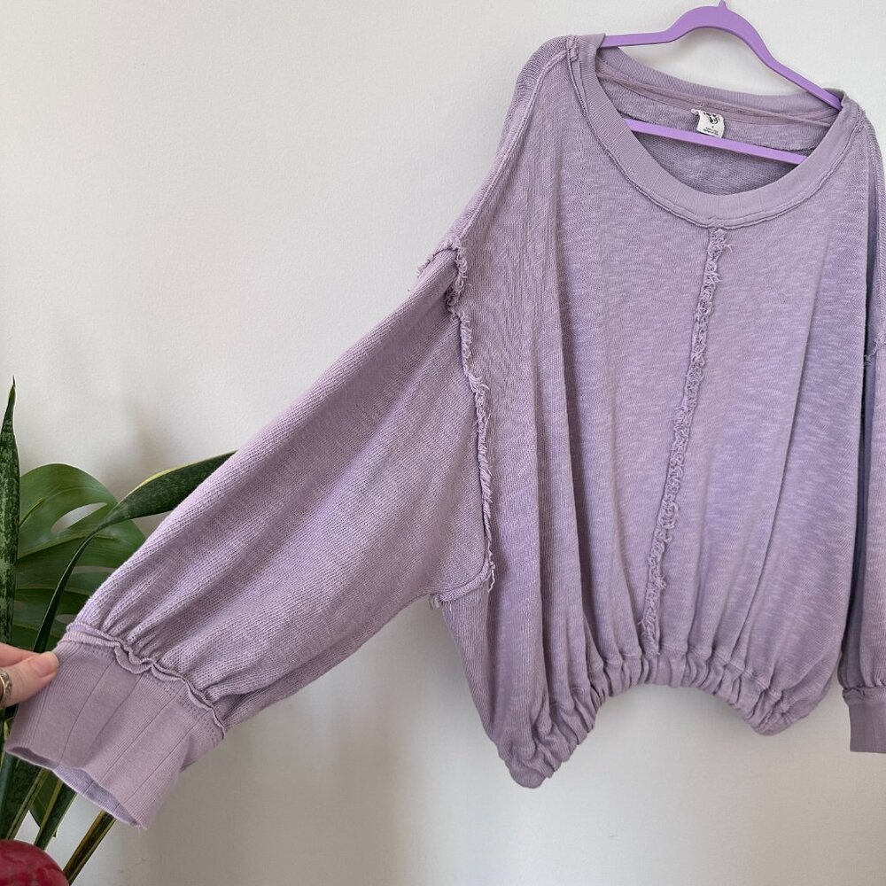 Free People We The Free Lilac Oversized Scoop Neck Top Elastic Hem M - Picture 2 of 6